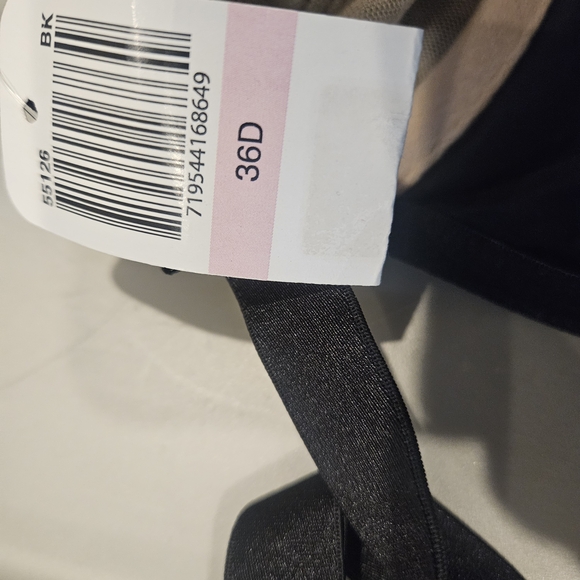 Wacoal Black Lace Bra and Panty Set - Picture 8 of 13